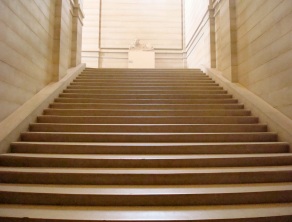 paris-louvre-marble-stairs